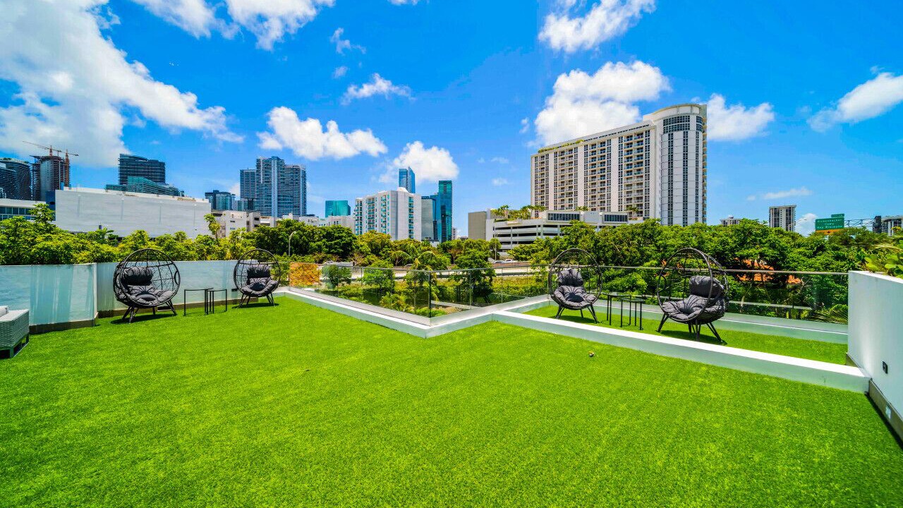 Photo of Outdoor in The Roads