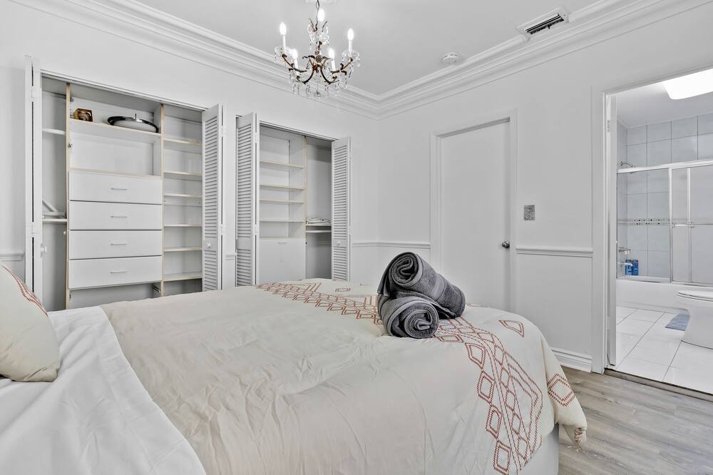 Photo of Bedroom in The Roads