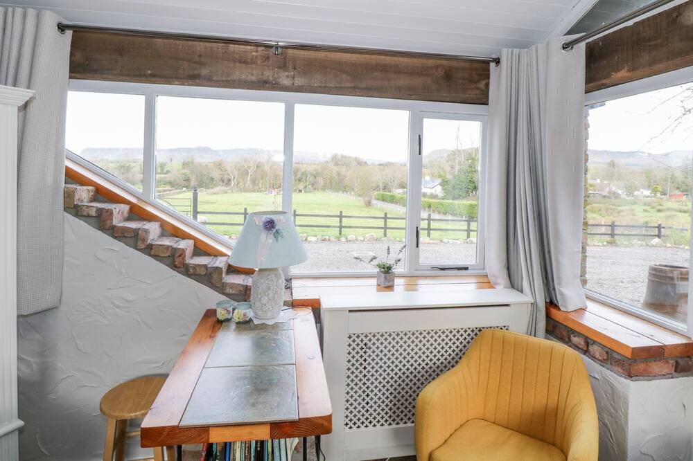 Photo of Livingroom in Sligo