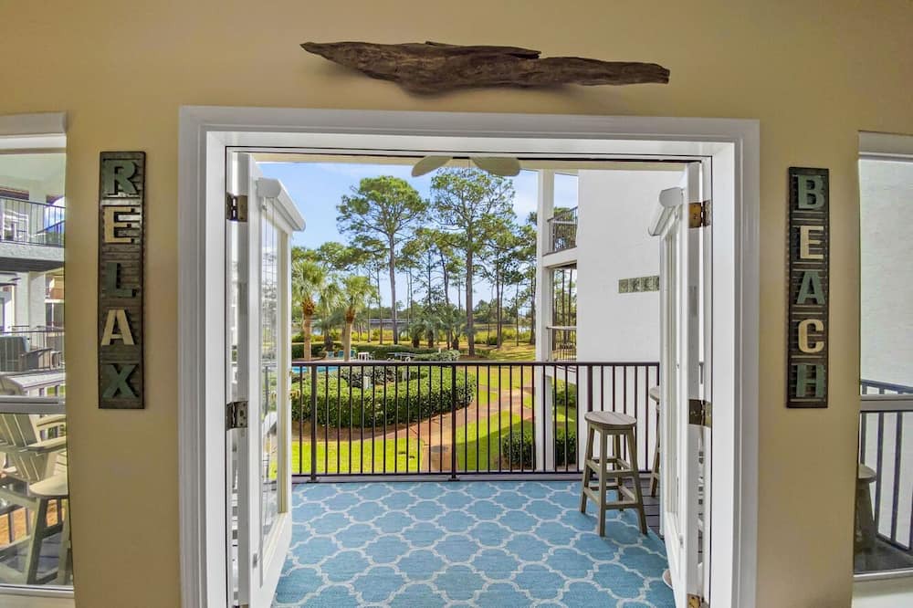 Photo of Patio Balcony in WaterSound West Beach