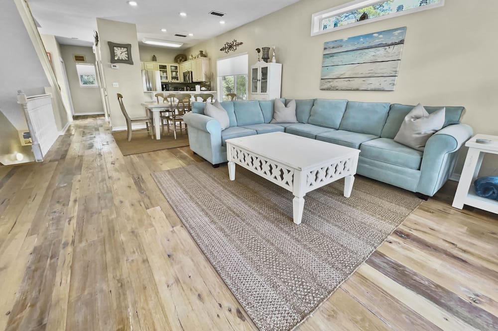 Photo of Patio Balcony in WaterSound West Beach