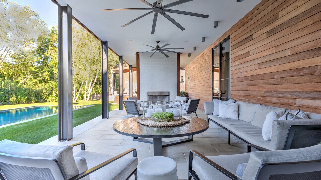 Photo of Patio Balcony in Water Mill