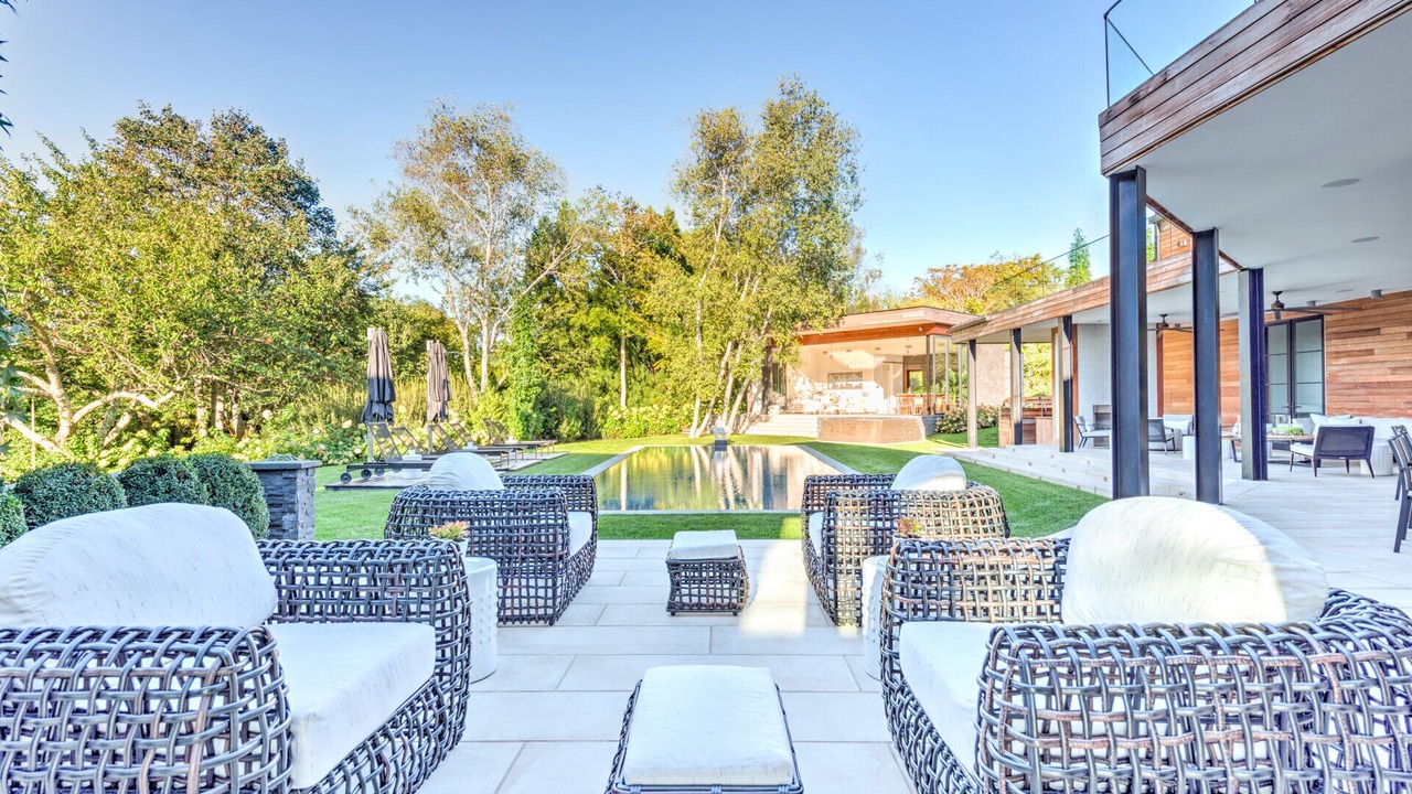 Photo of Patio Balcony in Water Mill