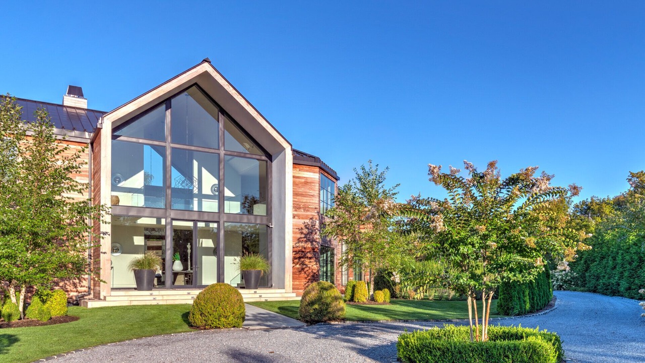 Photo of Outdoor in Water Mill