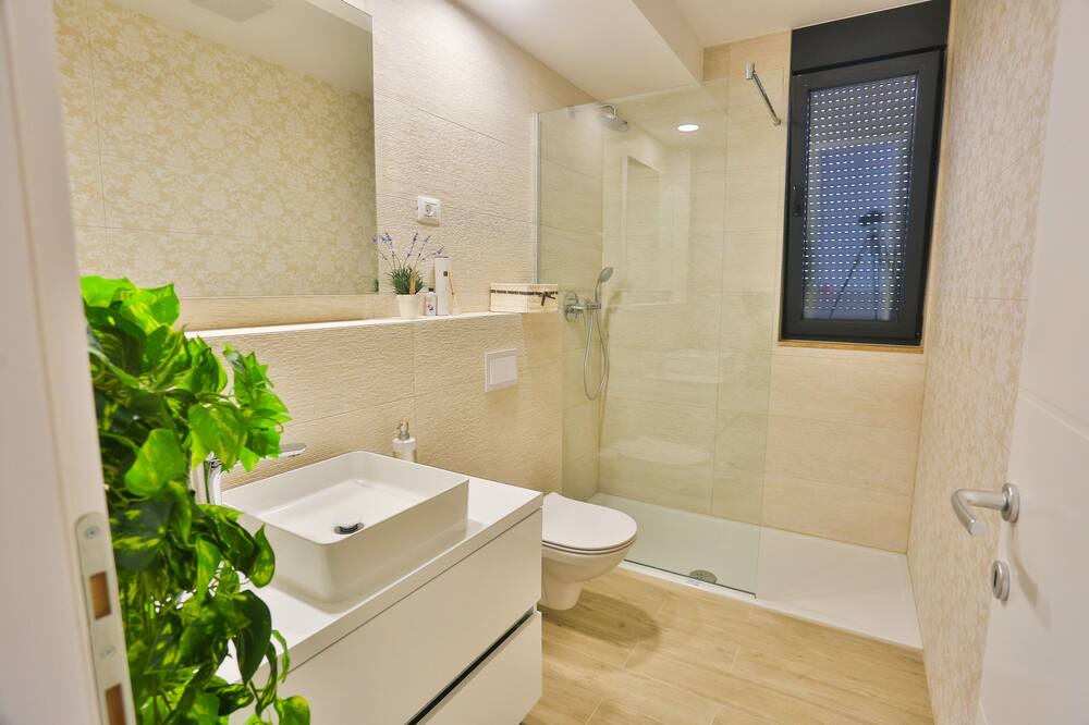 Photo of Bathroom in Kucine