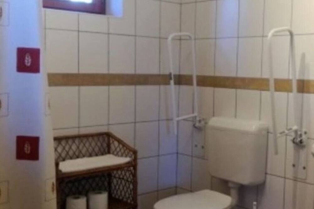 Photo of Bathroom in Tiszafured
