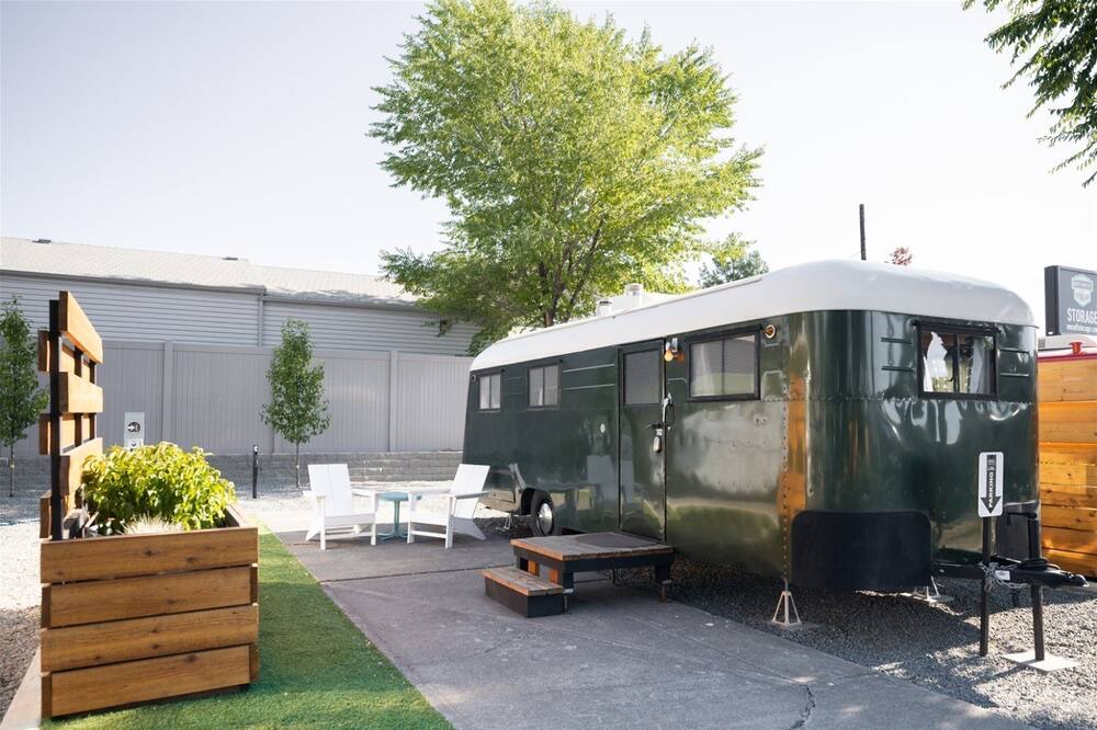 Photo of Outdoor in Larkspur