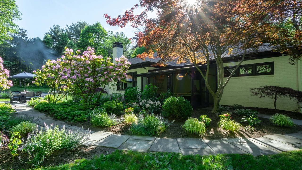 Photo of Outdoor in Hurley
