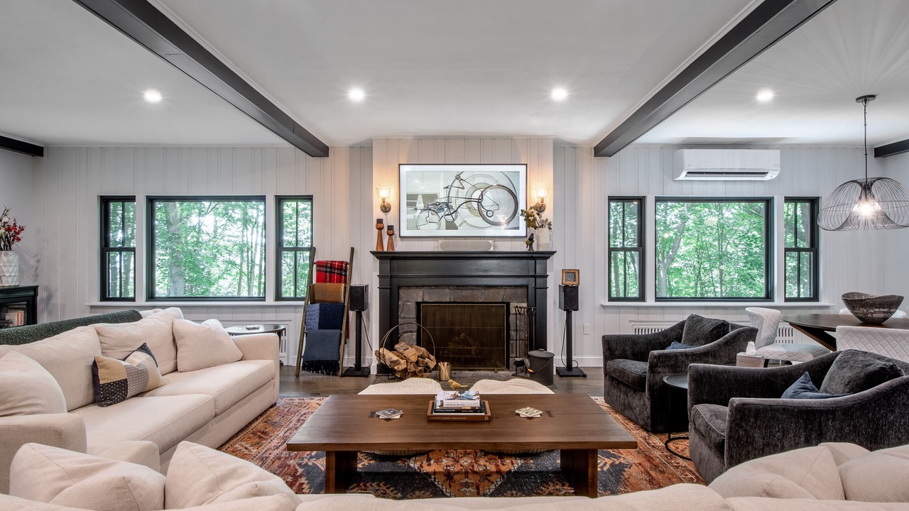 Photo of Livingroom in Hurley