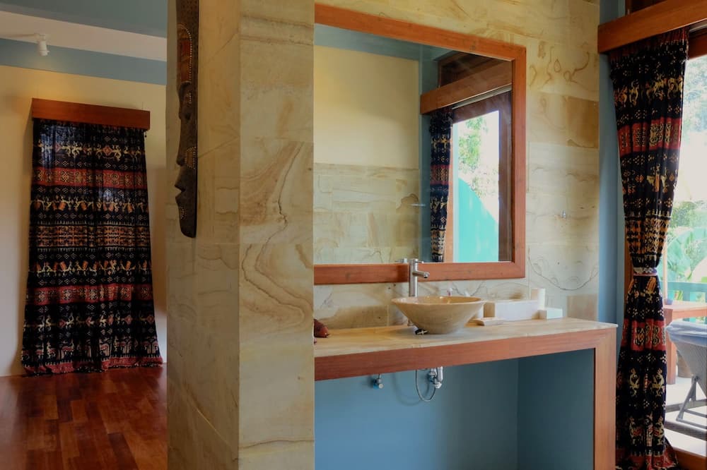 Photo of Bathroom in El Nido