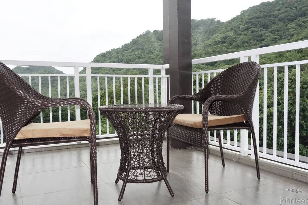 Photo of Patio Balcony in Barangay 16