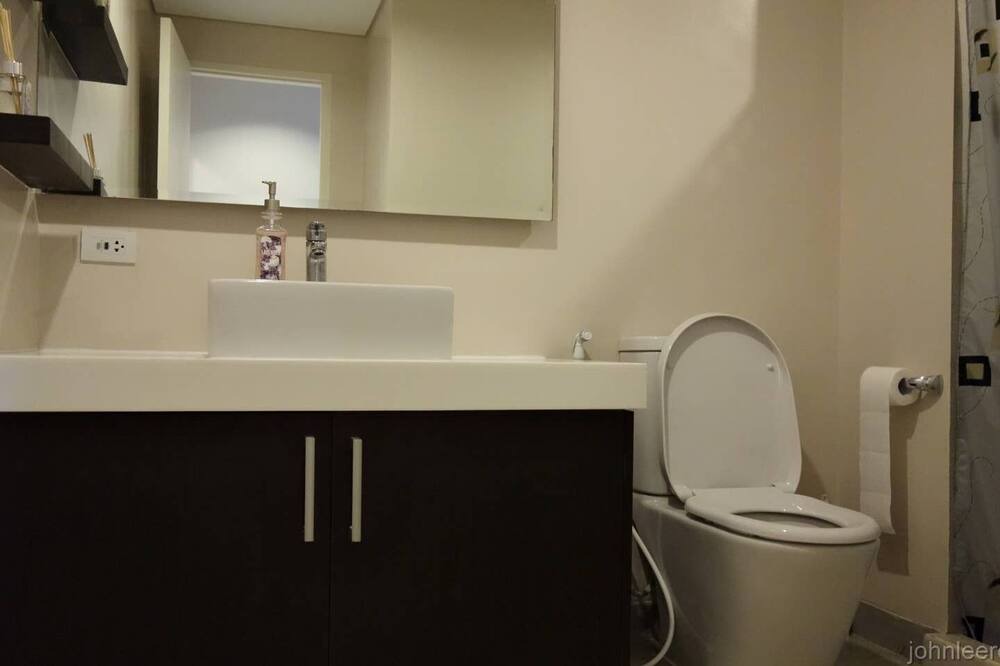 Photo of Bathroom in Barangay 16