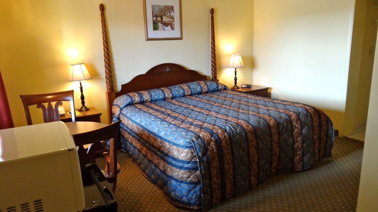 Photo of Bedroom in White Stone