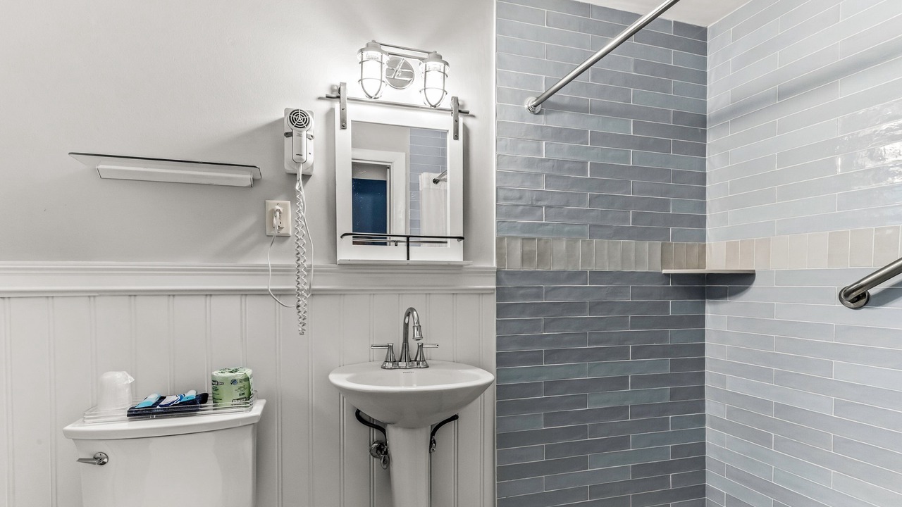 Photo of Bathroom in South Harwich