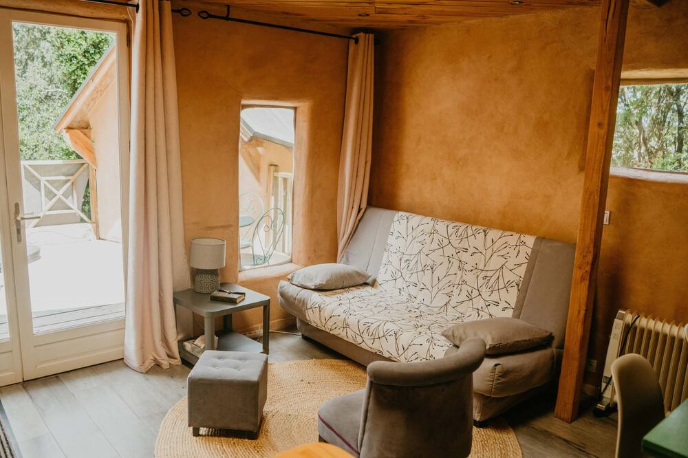 Photo of Livingroom in Labastide-de-Virac