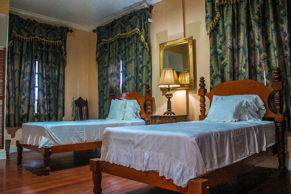 Photo of Bedroom in Malitbog