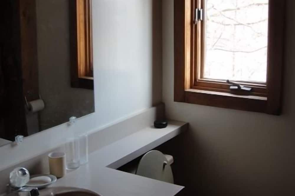 Photo of Bathroom in Cold Spring
