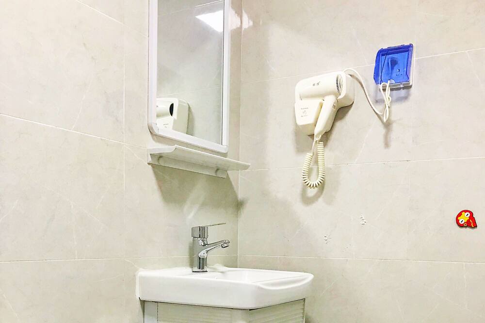 Photo of Bathroom in Haizhu