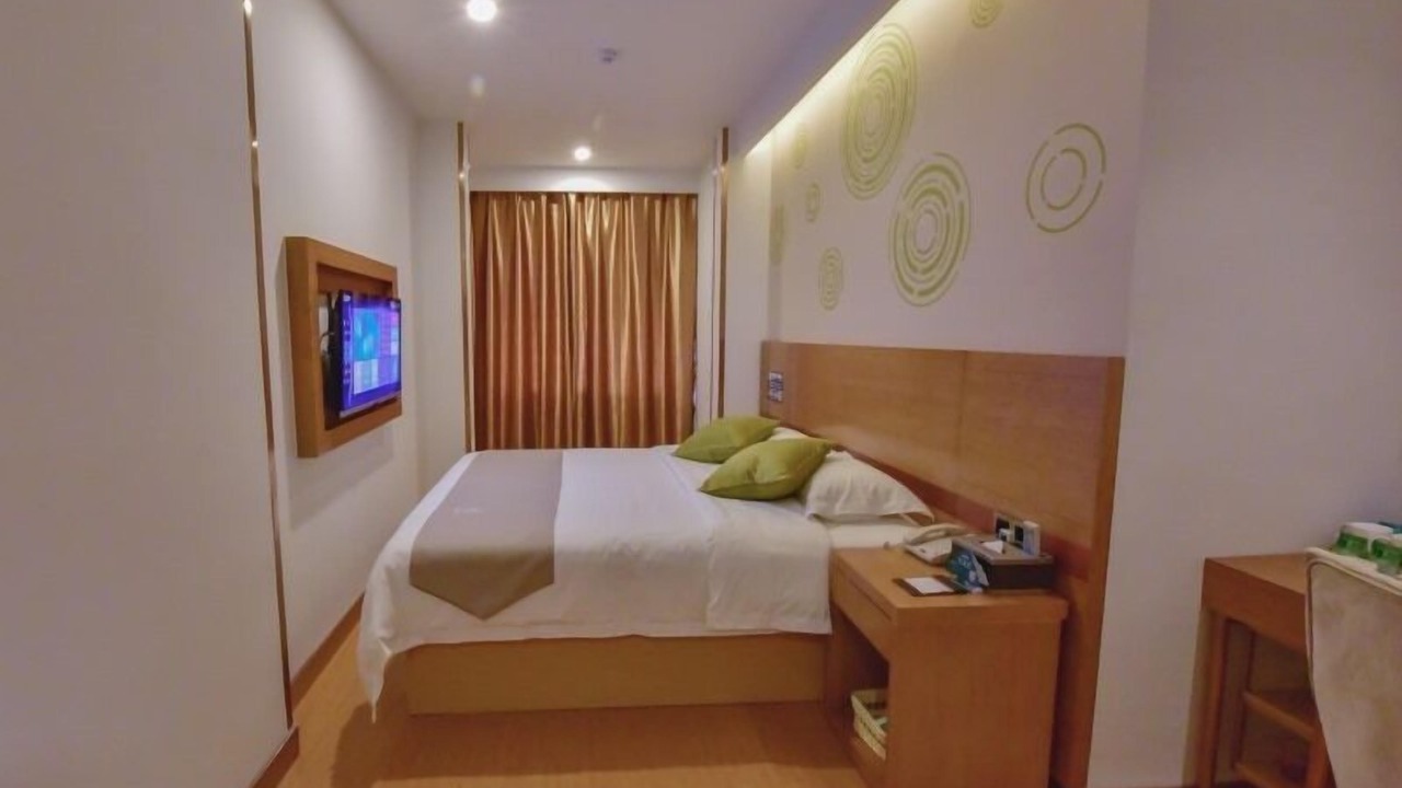 Photo of Bedroom in Huanggang