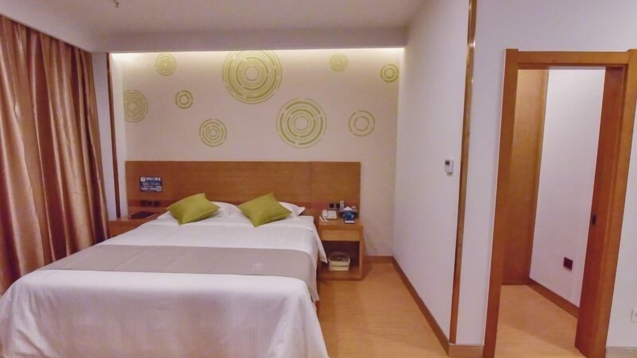 Photo of Bedroom in Huanggang