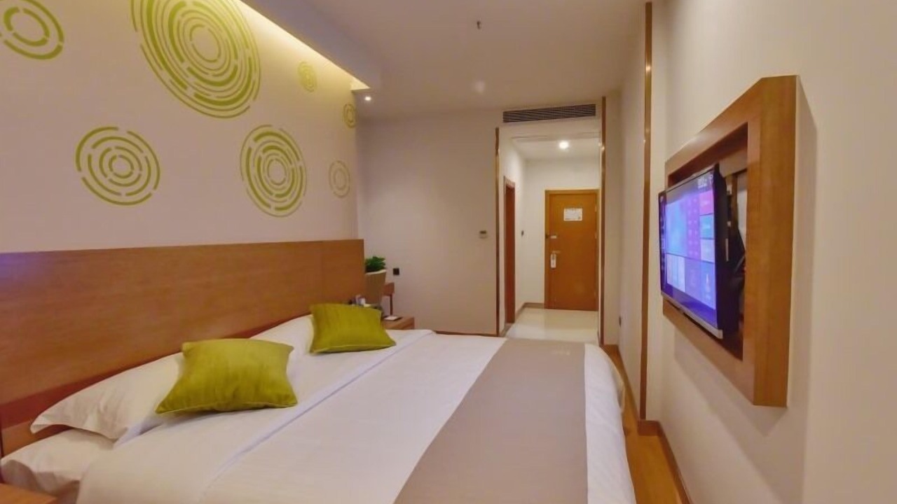 Photo of Bedroom in Huanggang