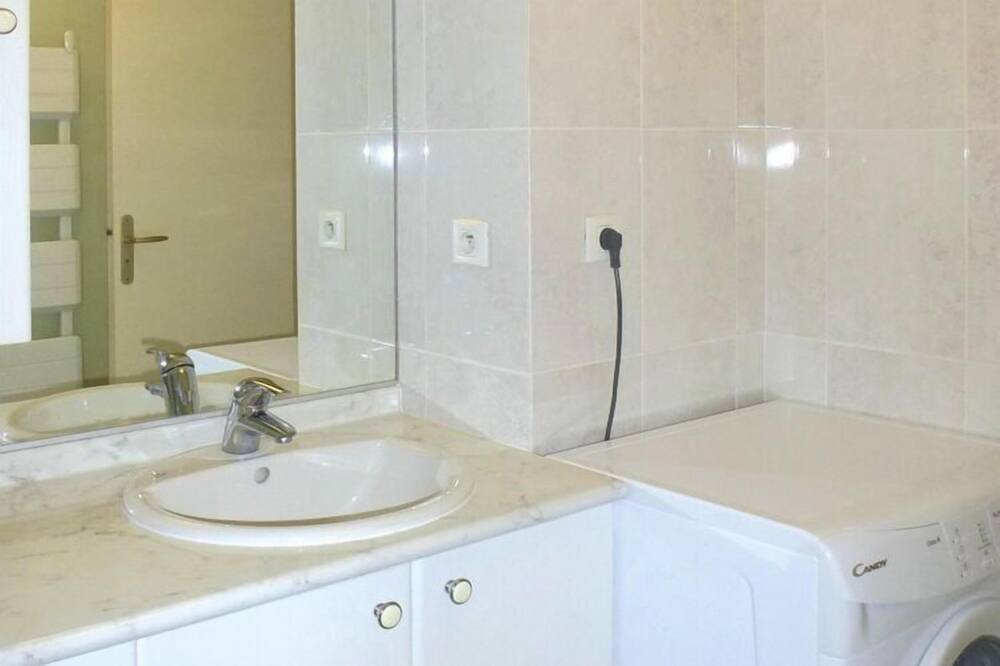 Photo of Bathroom in Saint-Cast-le-Guildo