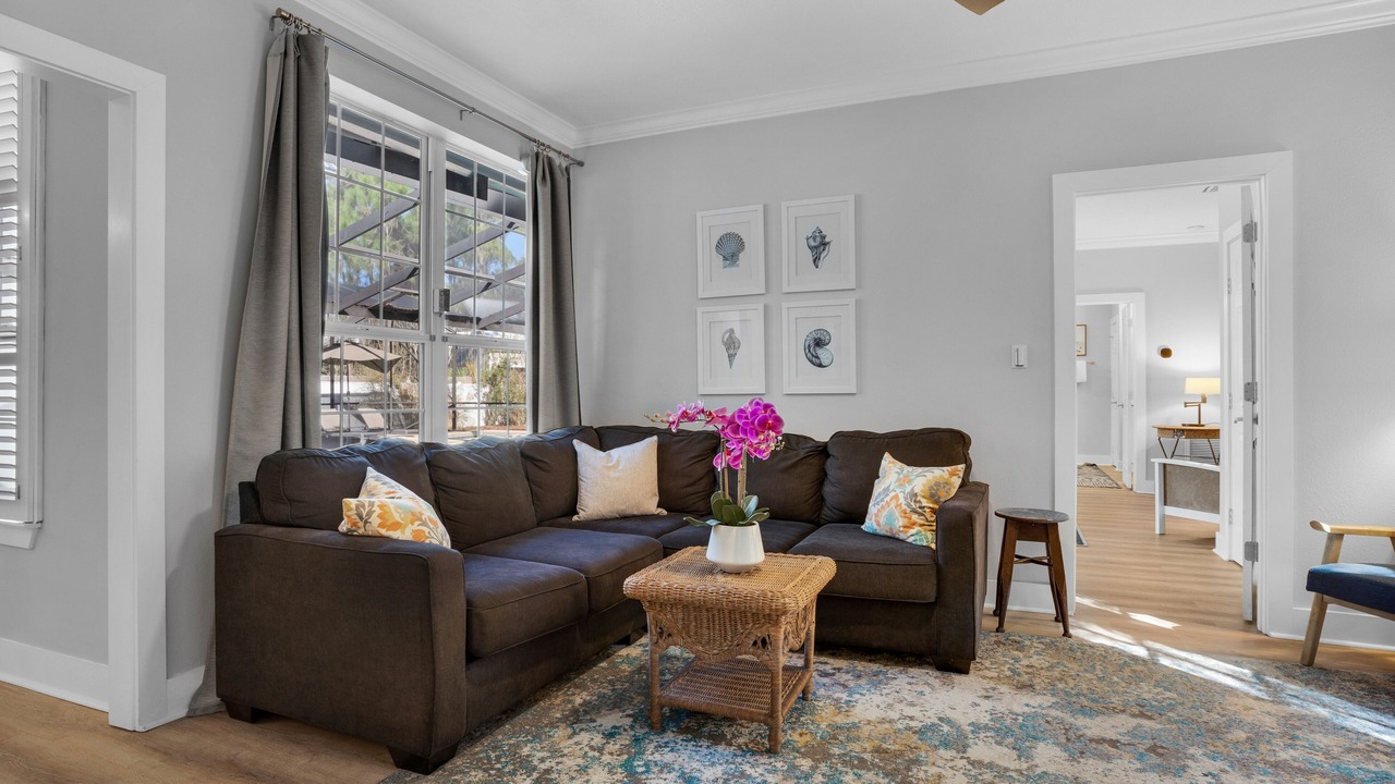Photo of Livingroom in Sugarwood Beach