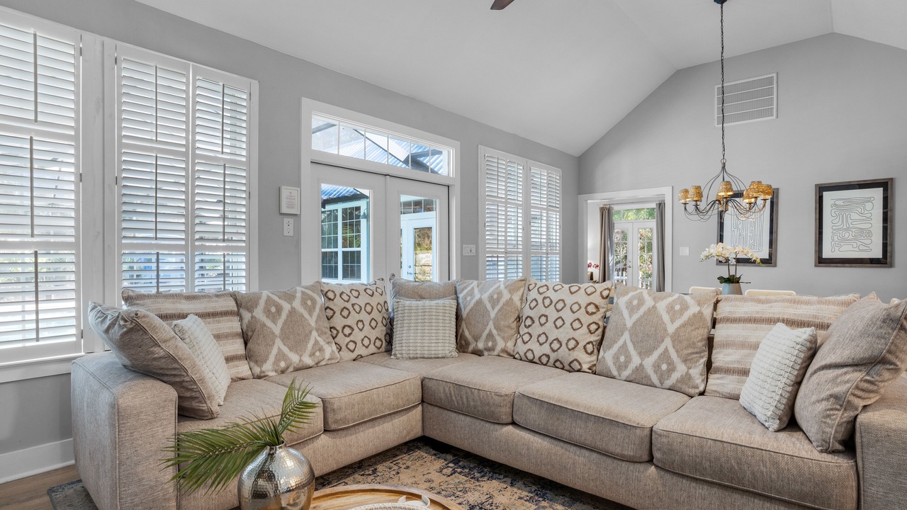 Photo of Livingroom in Sugarwood Beach