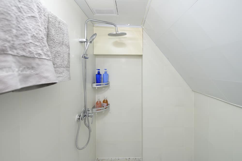 Photo of Bathroom in Jing'an