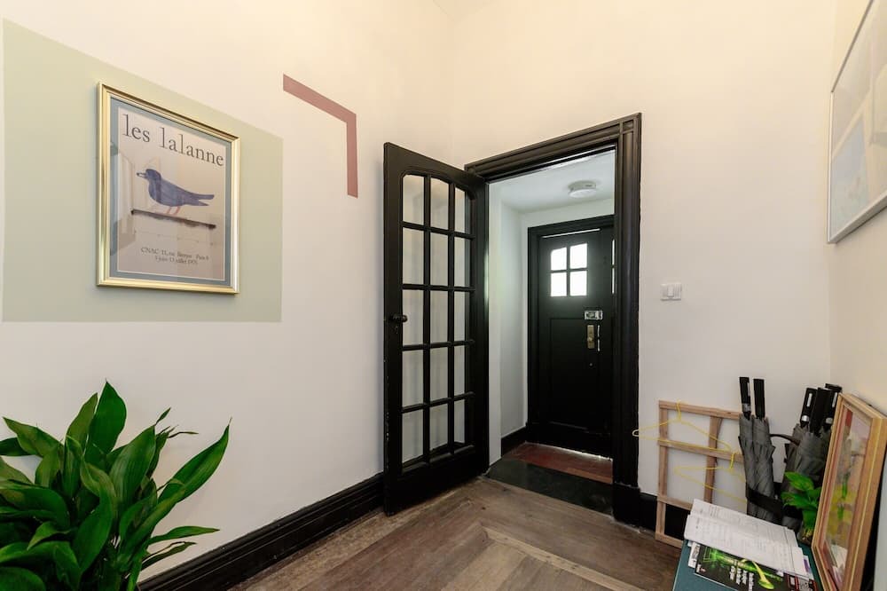 Photo of Livingroom in Jing'an