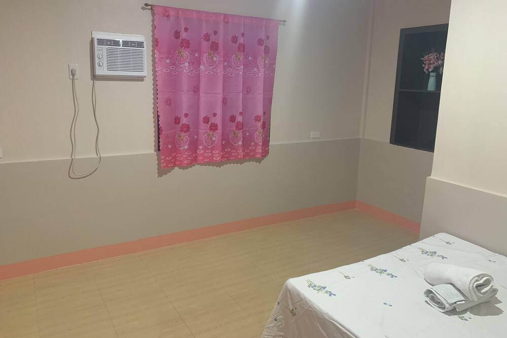 Photo of Bedroom in Basdiot