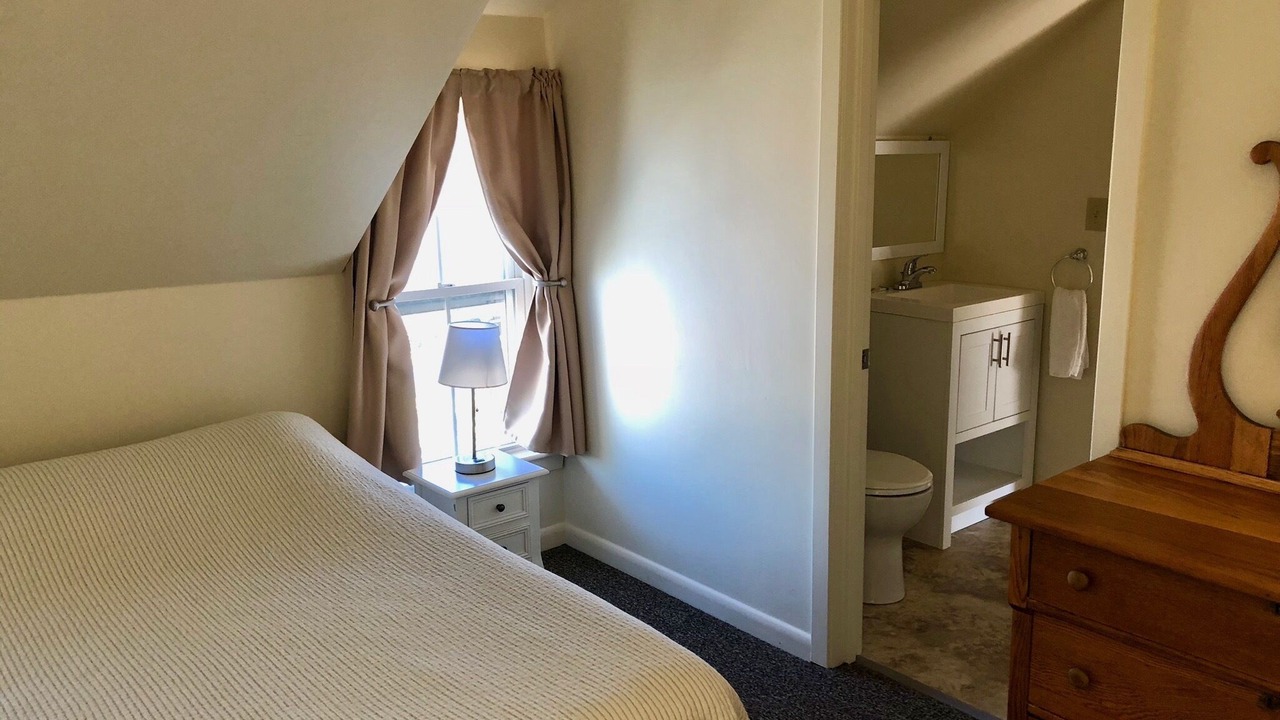 Photo of Bedroom in Oak Bluffs