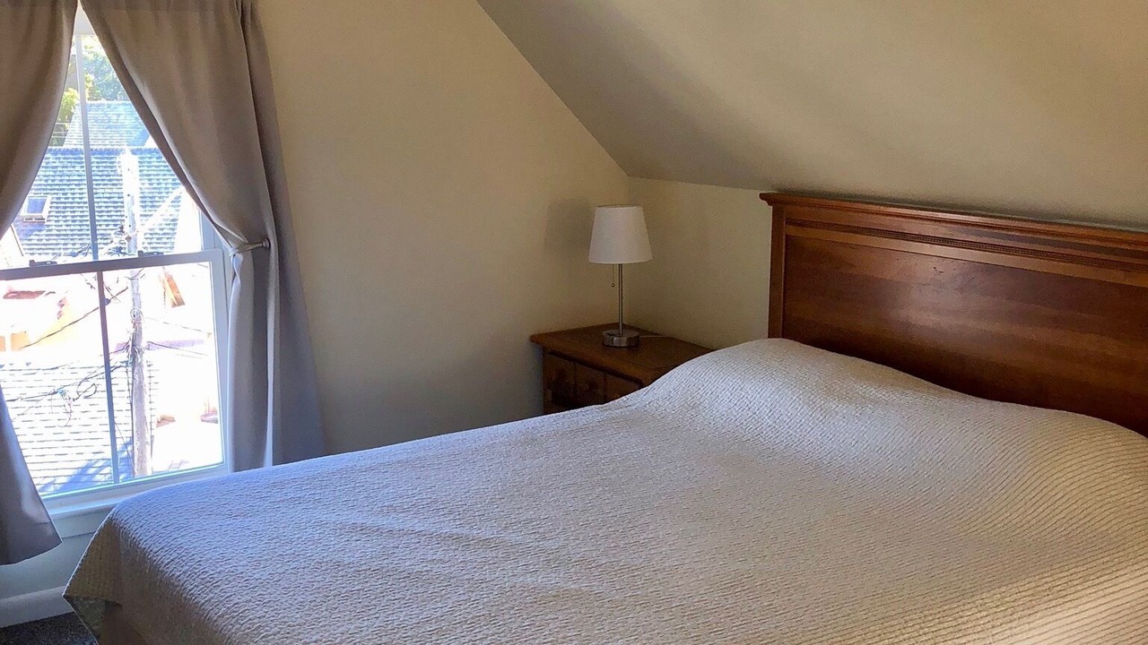 Photo of Bedroom in Oak Bluffs