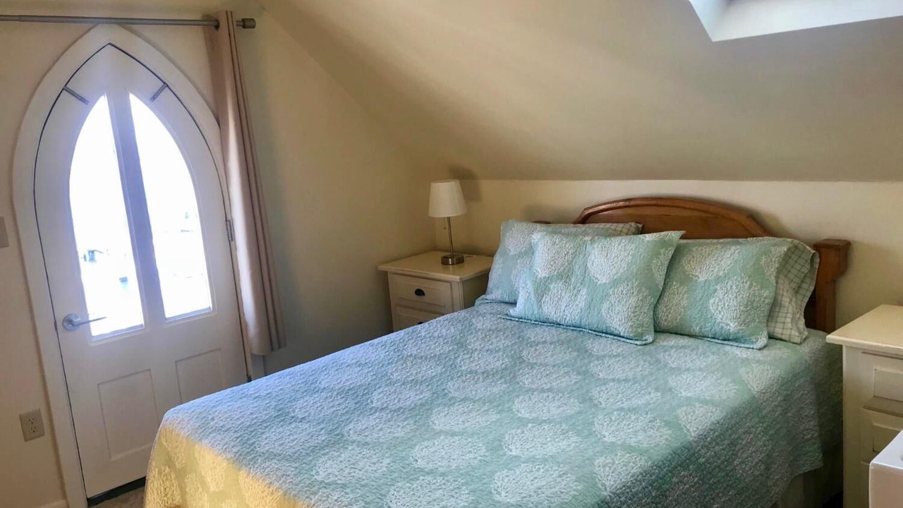 Photo of Bedroom in Oak Bluffs
