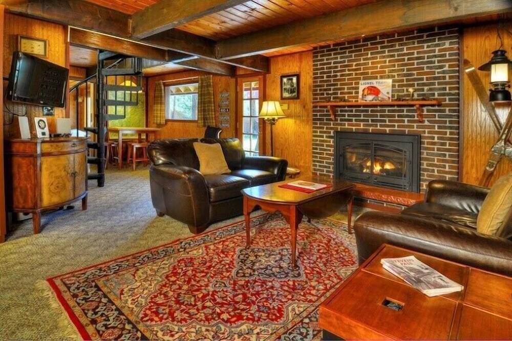 Photo of Livingroom in Skykomish