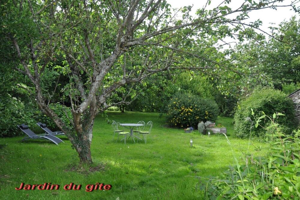 Photo of Outdoor in Taupont