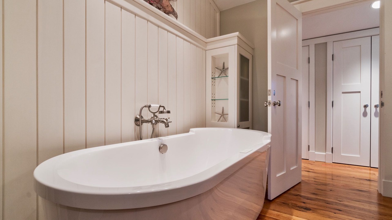 Photo of Bathroom in Nantucket Town