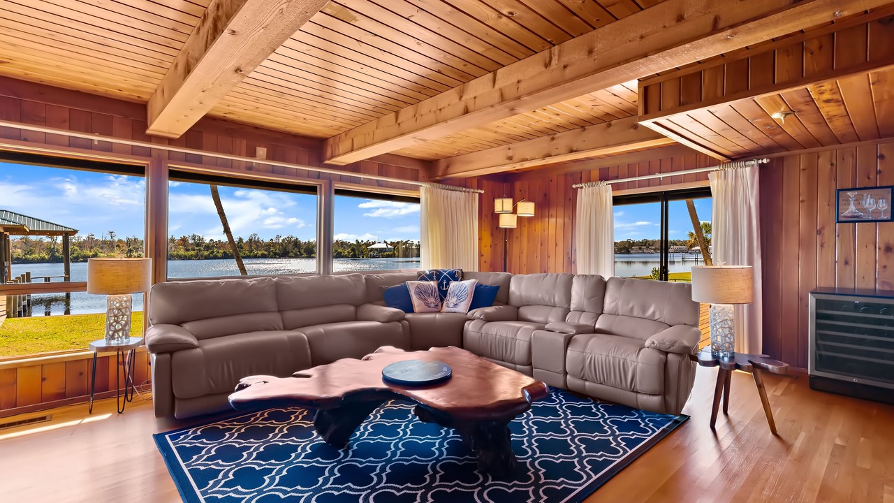 Photo of Livingroom in Homosassa