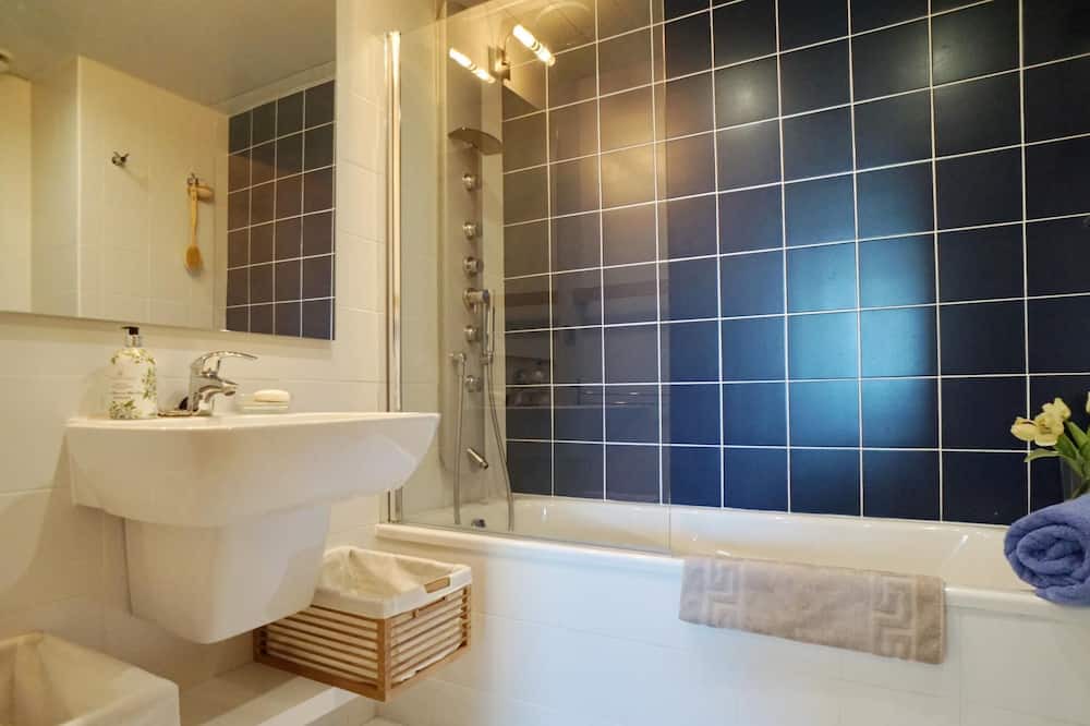 Photo of Bathroom in El Port