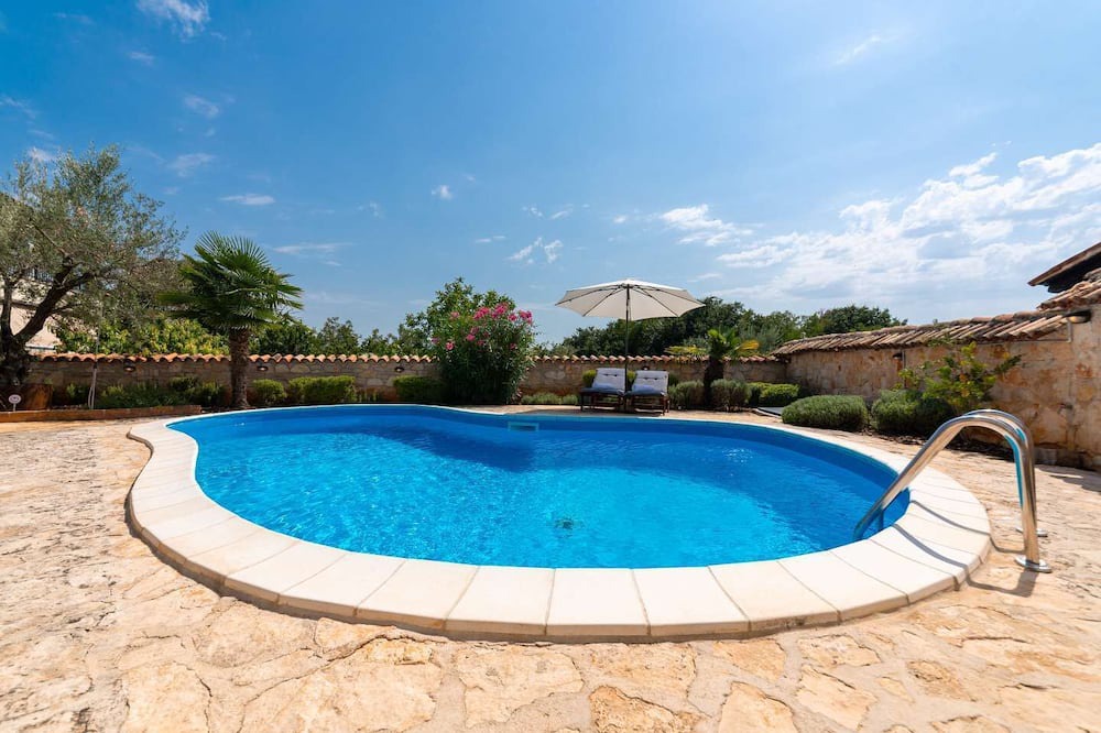Photo of Outdoor in Musalez