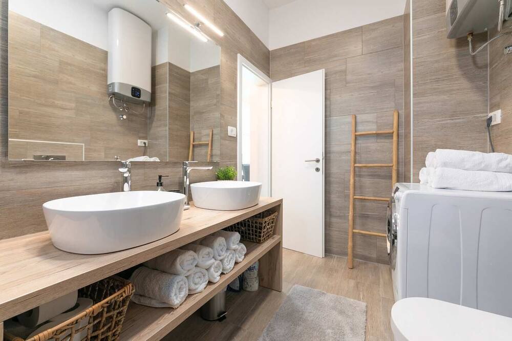 Photo of Bathroom in Porec