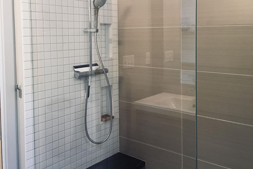Photo of Bathroom in Indian Neck Heights