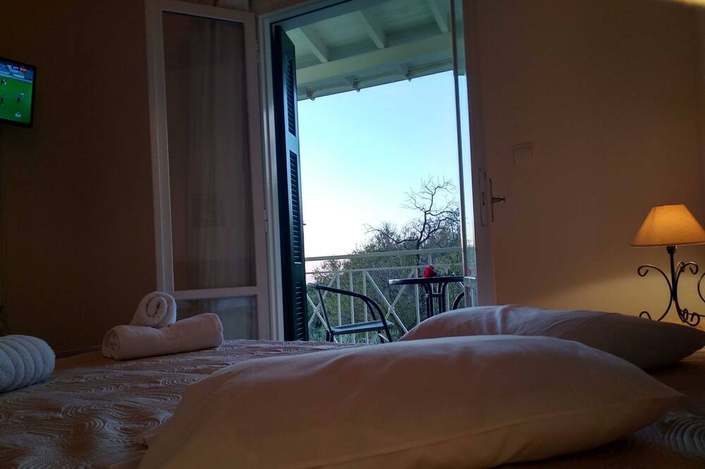 Photo of Bedroom in Kalamitsi