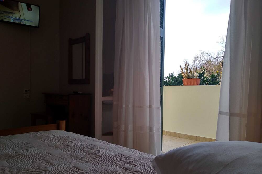 Photo of Bedroom in Kalamitsi