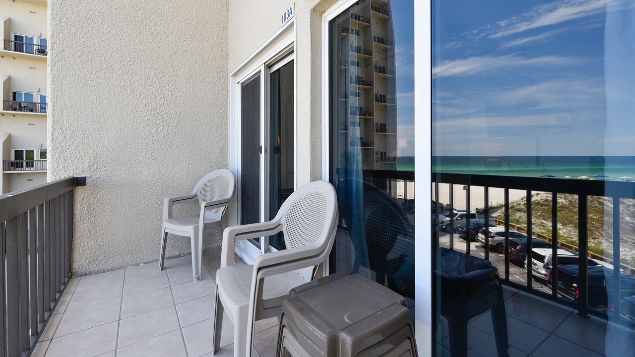 Photo of Patio Balcony in Sunnyside