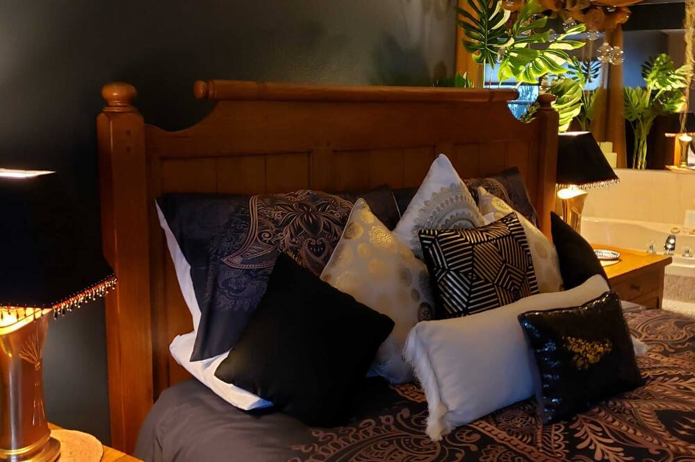 Photo of Bedroom in Sunriver