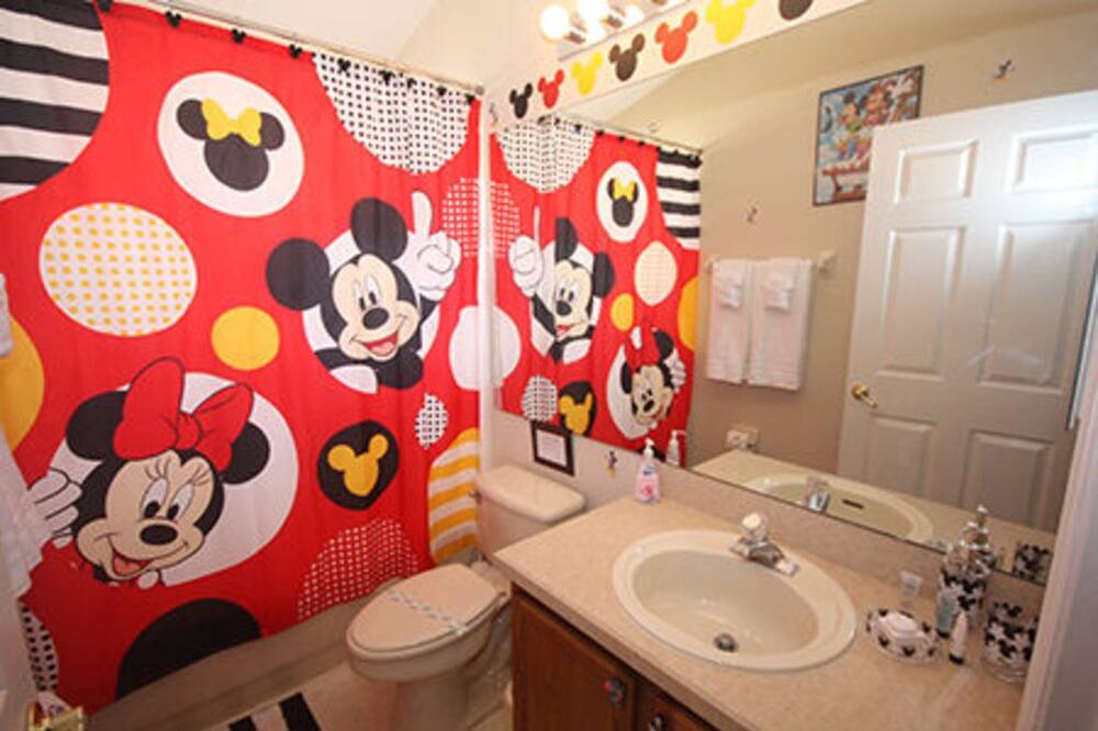 Photo of Bathroom in Orange Tree