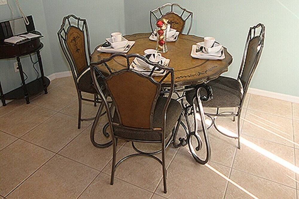 Photo of Others in Orange Tree
