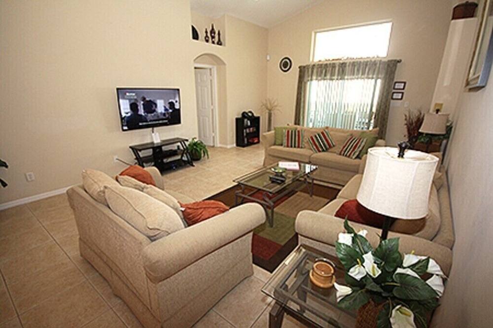 Photo of Bedroom in Orange Tree