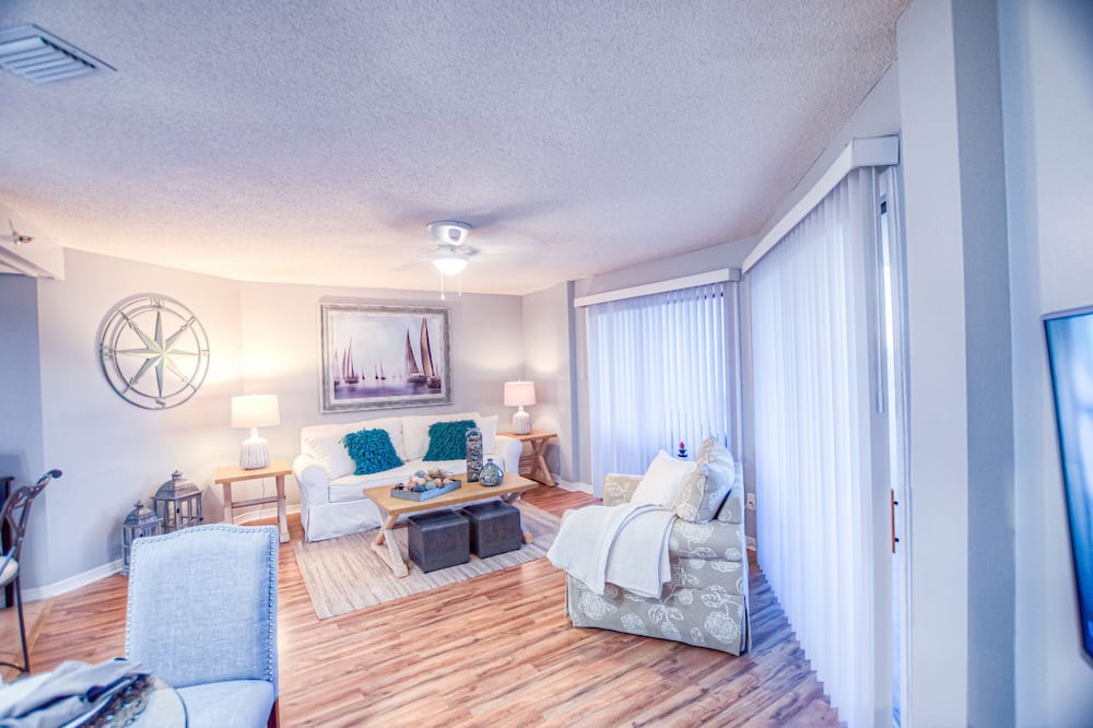 Photo of Livingroom in Gulf Lagoon Beach